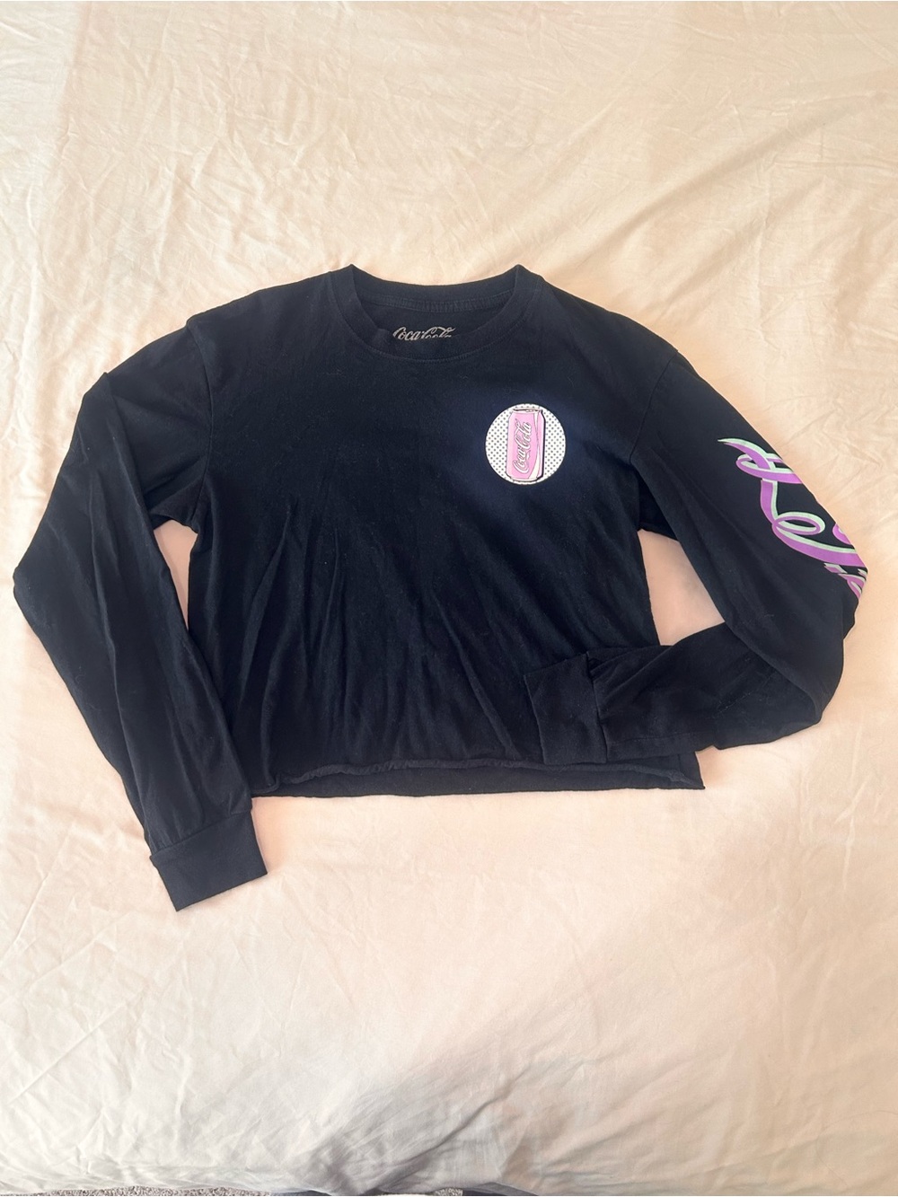 Coca-Cola vintage retro black graphic tee size small